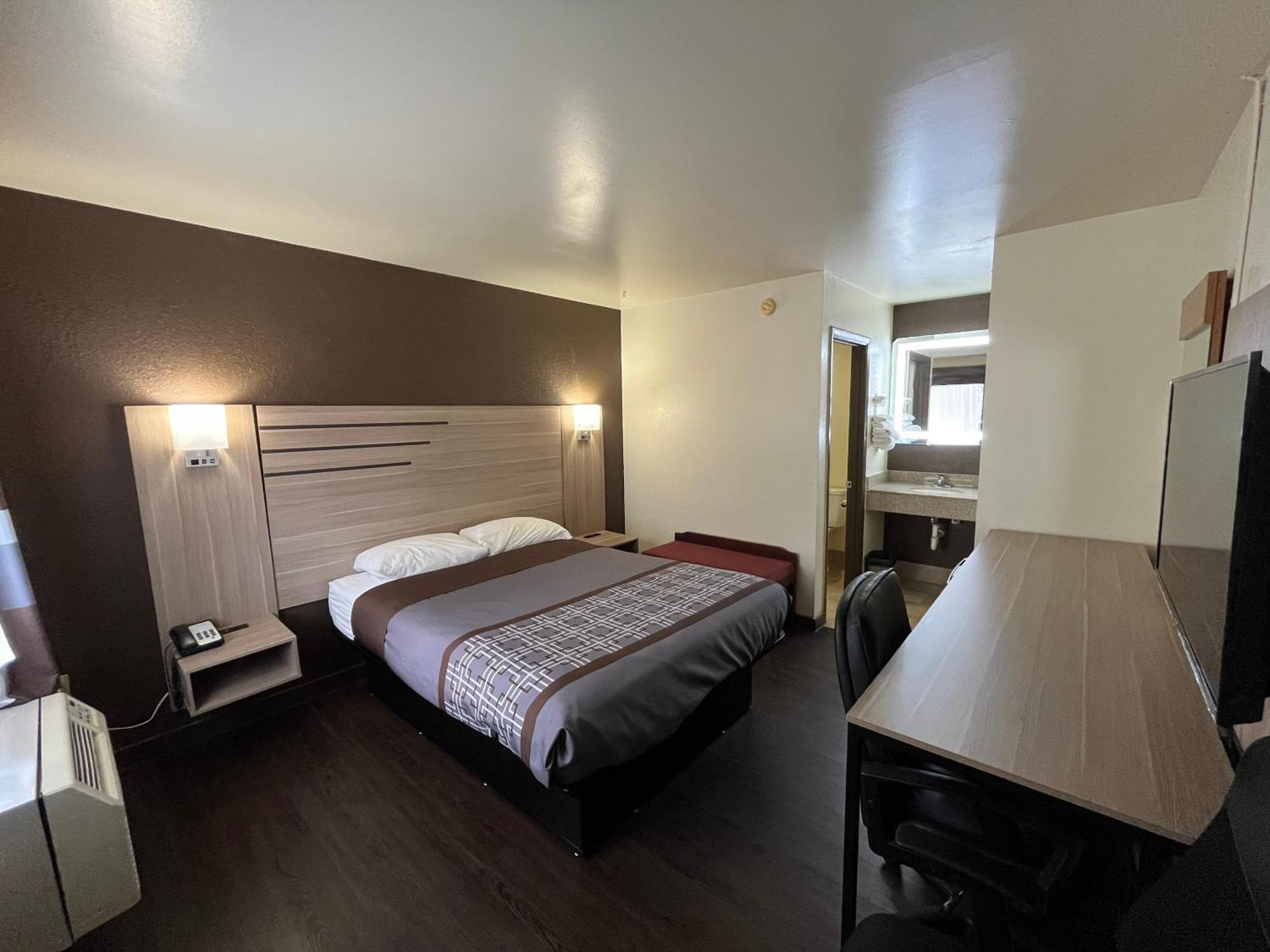 Budget Inn By Oyo Nassawadox Hwy 13 Esterno foto